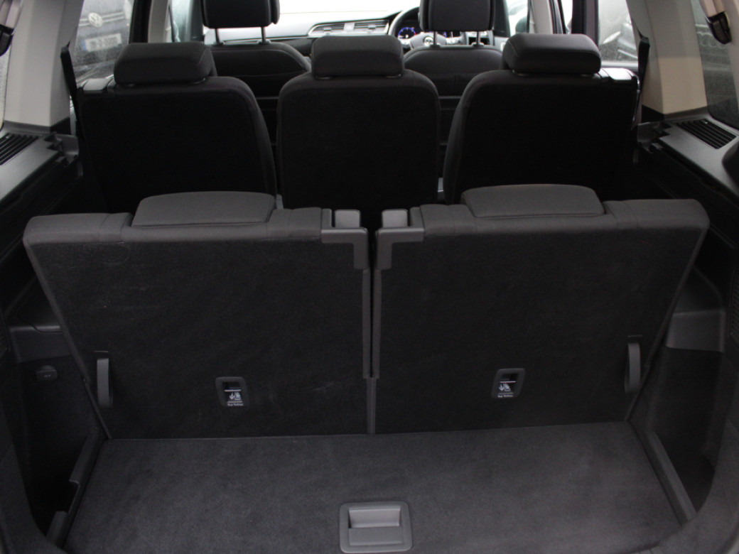 2021 Volkswagen Touran