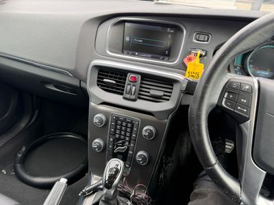 2014 Volvo V40