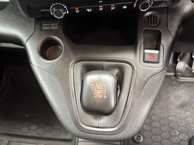 2024 Peugeot Partner