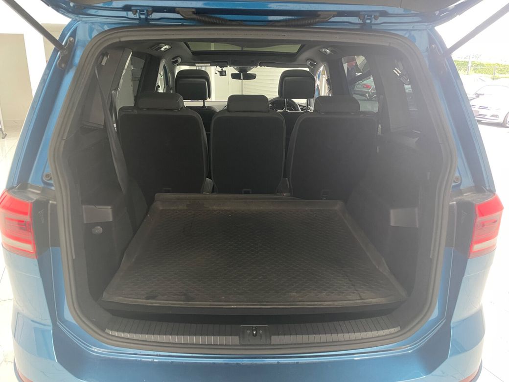 2017 Volkswagen Touran