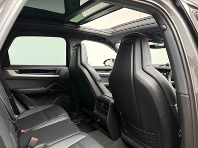 2025 Porsche Cayenne