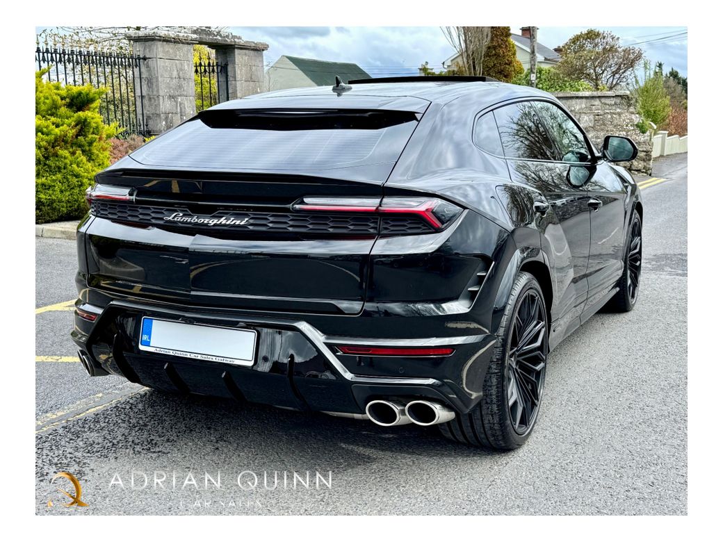 2025 Lamborghini Urus