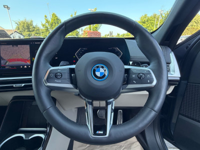2024 BMW X1