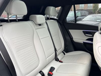 2025 Mercedes-Benz GLC Class