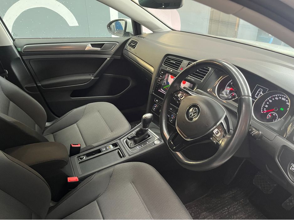 2018 Volkswagen Golf