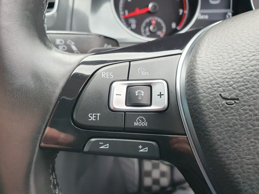 2018 Volkswagen Golf