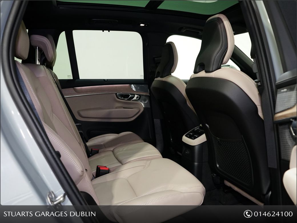 2025 Volvo XC90