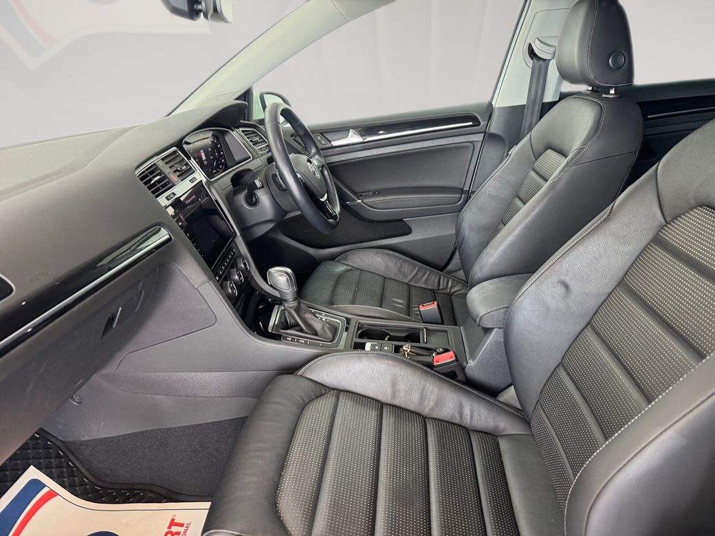 2020 Volkswagen Golf