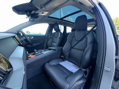 2025 Volvo XC60