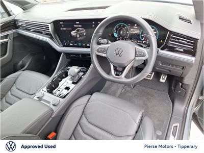 2025 Volkswagen Touareg
