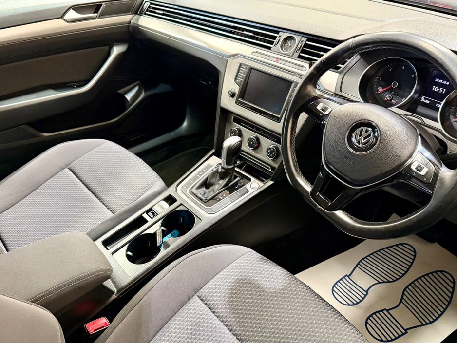 2016 Volkswagen Passat