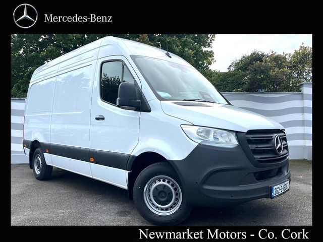 vehicle for sale from Newmarket Motors