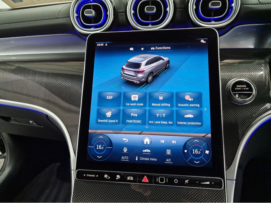 2024 Mercedes-Benz GLC Class