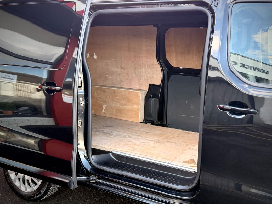 2023 Vauxhall Vivaro