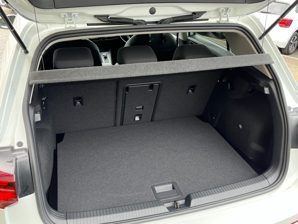 2024 Volkswagen Golf