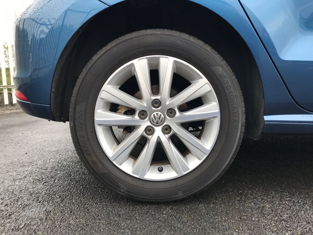 2016 Volkswagen Polo