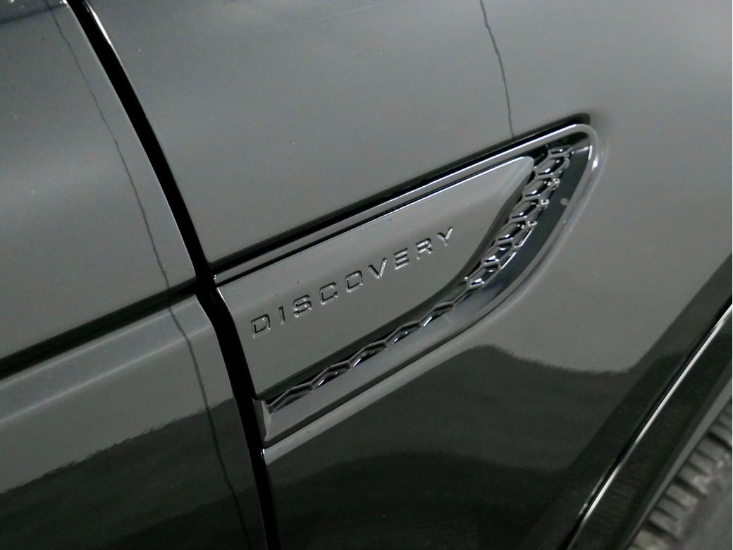 2025 Land Rover Discovery