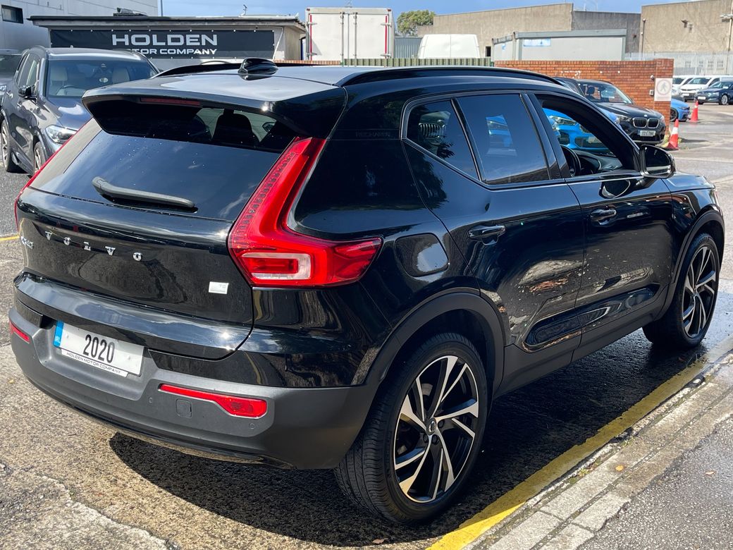 2020 Volvo XC40