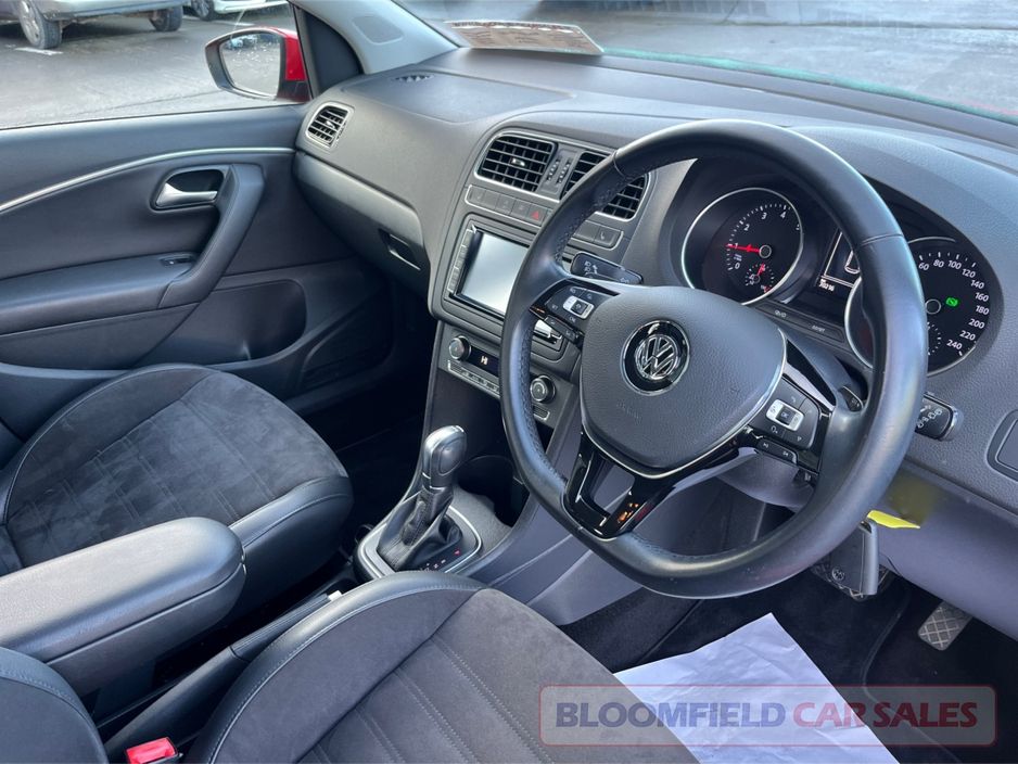 2017 Volkswagen Polo