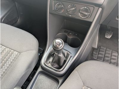 2015 Volkswagen Polo