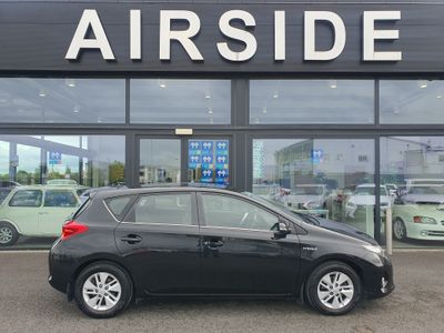 2013 Toyota Auris