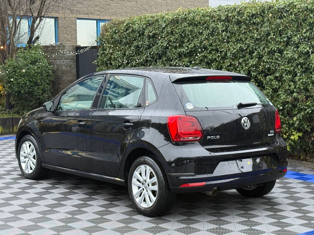 2017 Volkswagen Polo