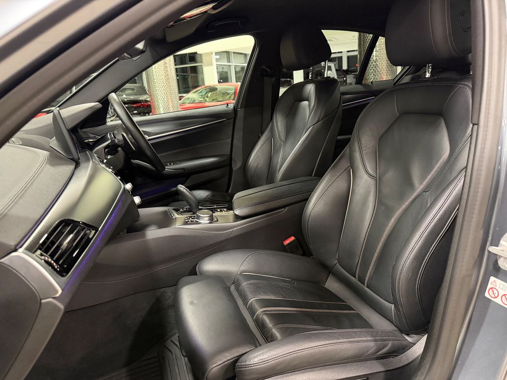 2021 BMW 5 Series