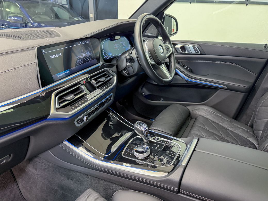 2023 BMW X5