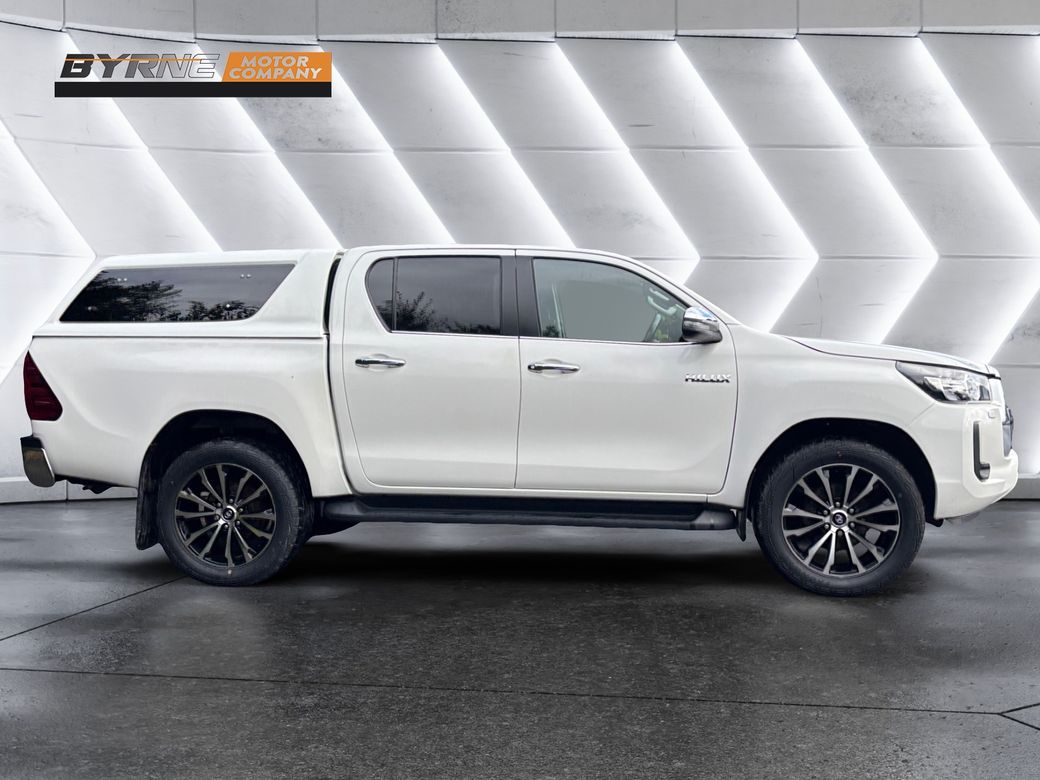 2022 Toyota Hilux