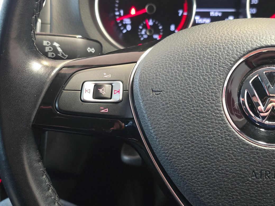 2016 Volkswagen Polo