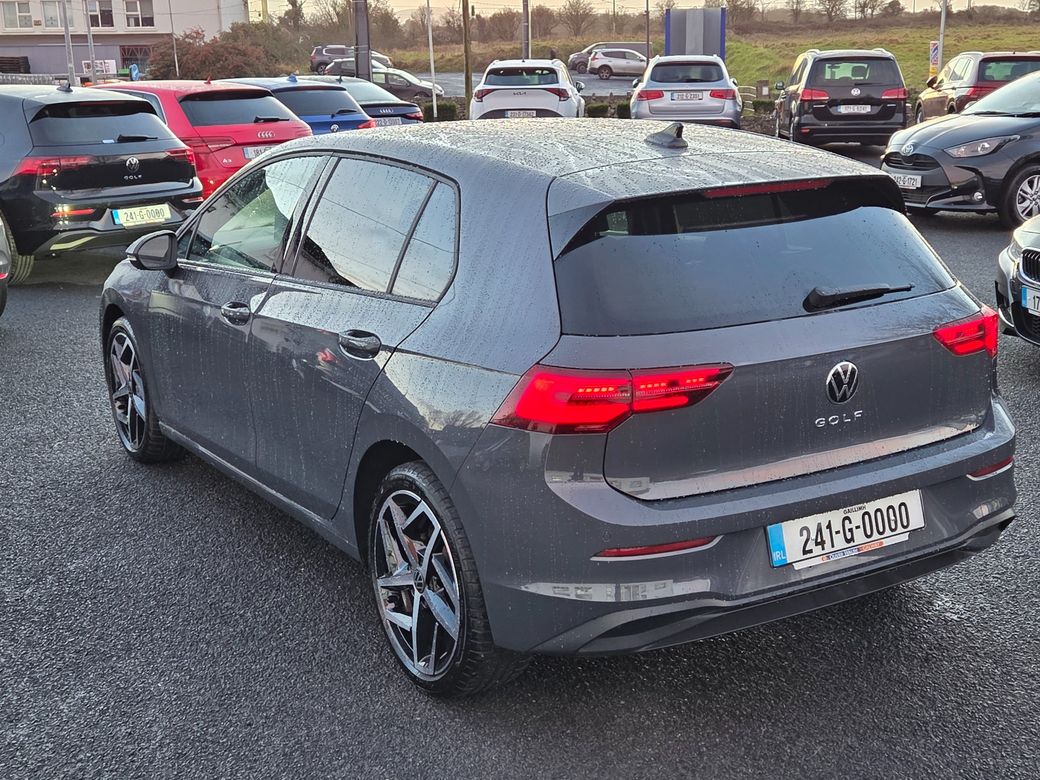 2024 Volkswagen Golf