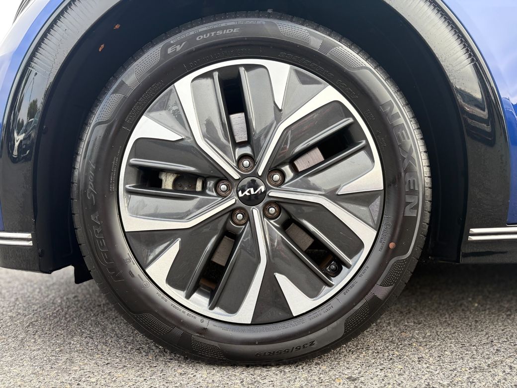 2023 Kia EV6