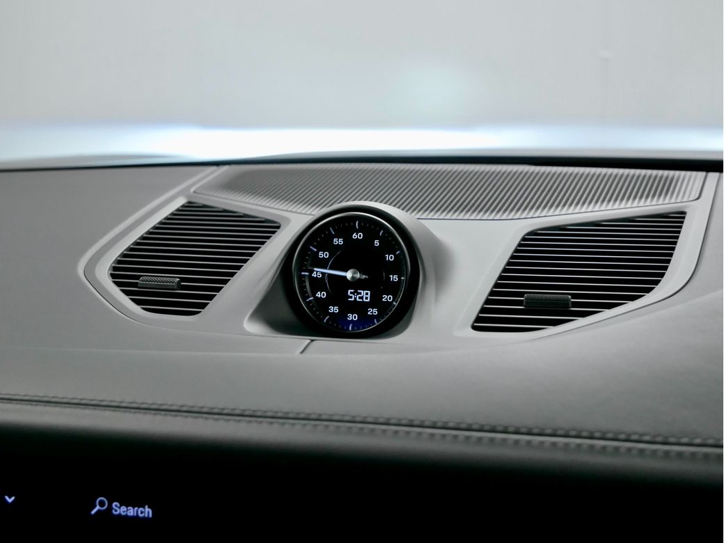 2025 Porsche Cayenne