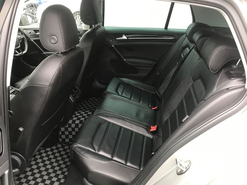 2019 Volkswagen Golf