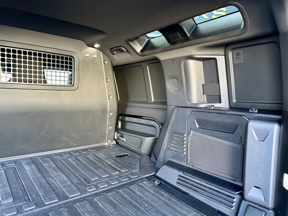 2025 Land Rover Defender