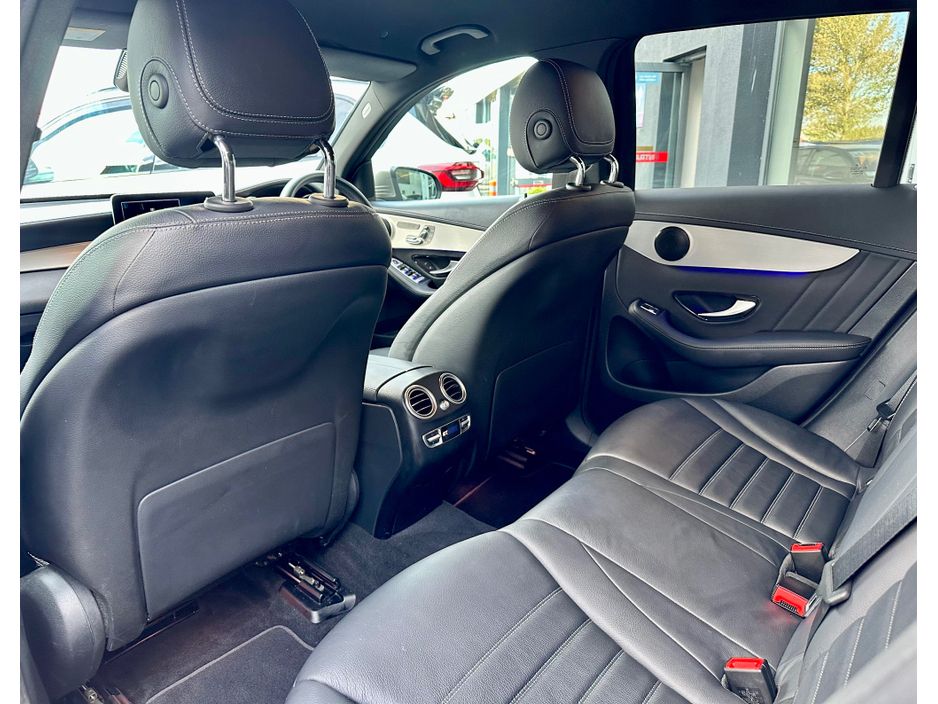 2022 Mercedes-Benz GLC Class