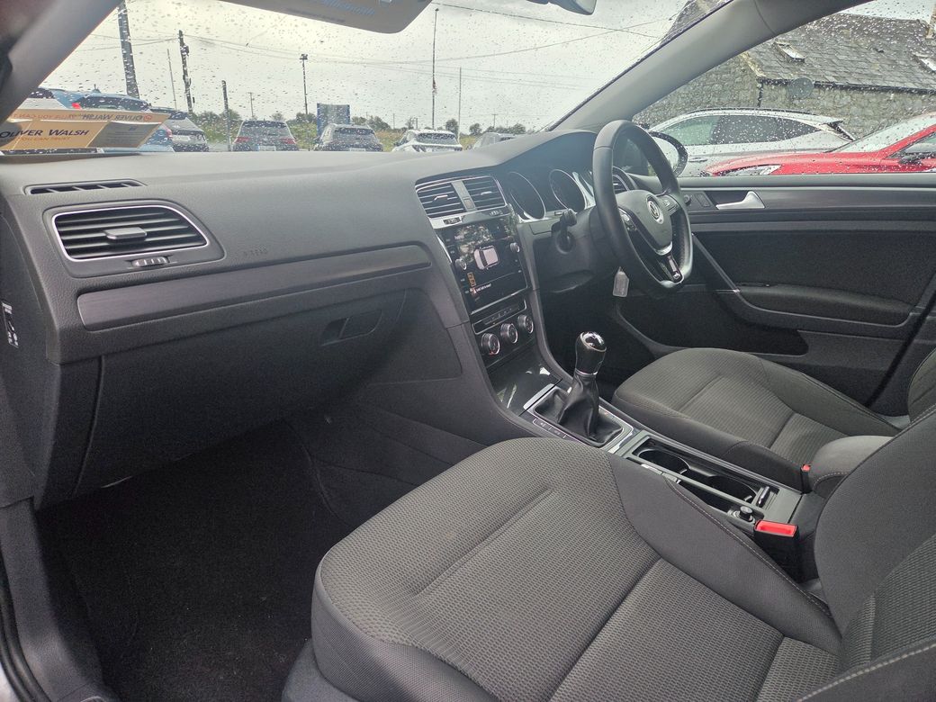 2019 Volkswagen Golf