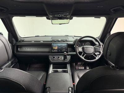2025 Land Rover Defender