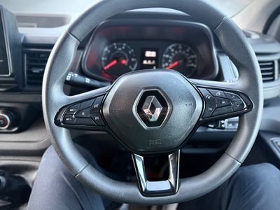 2023 Renault Trafic