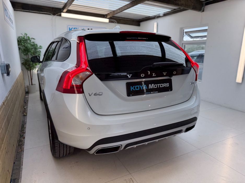 2017 Volvo V60
