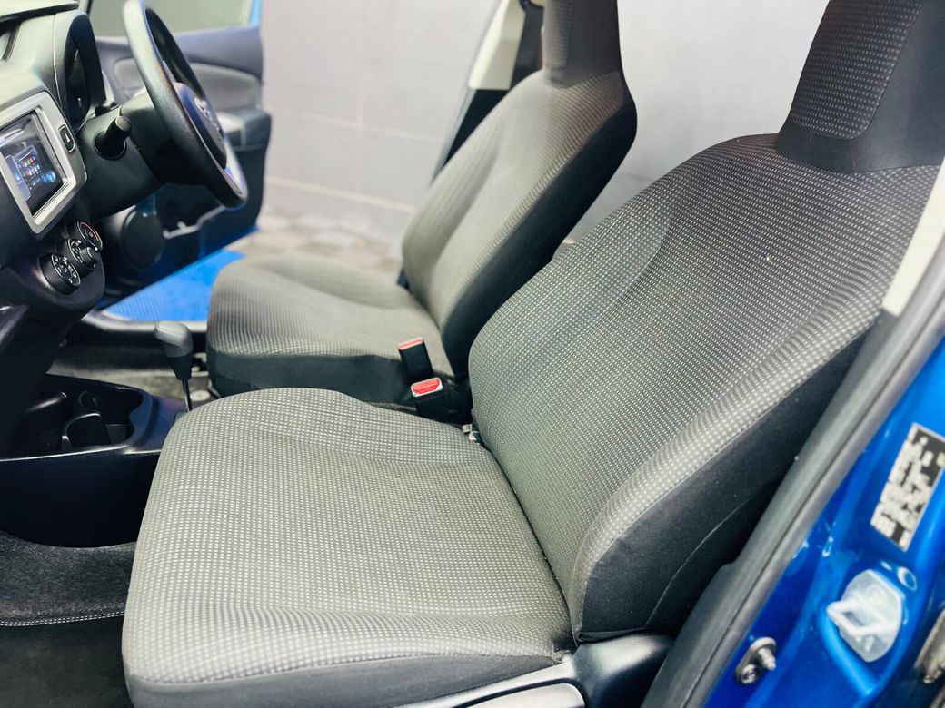 2015 Toyota Vitz