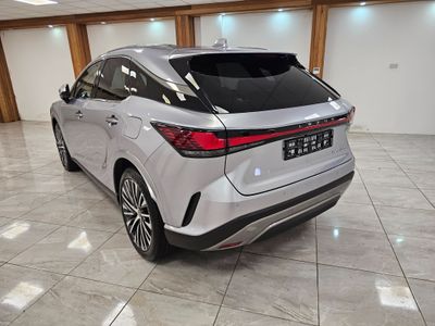 2026 Lexus RX450h+