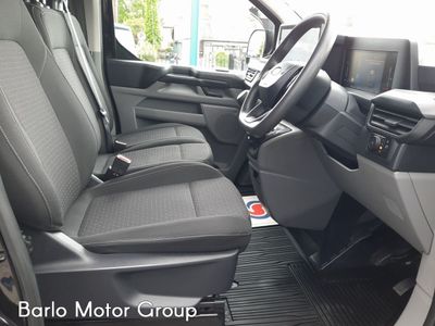 2024 Ford Transit Custom