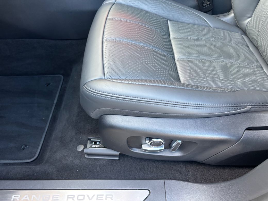 2024 Land Rover Range Rover Evoque