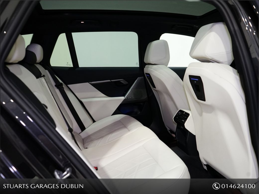 2025 BMW 5 Series