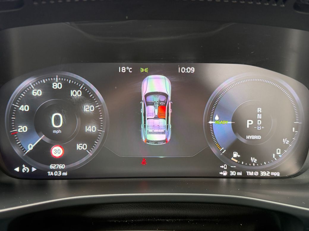 2023 Volvo XC40