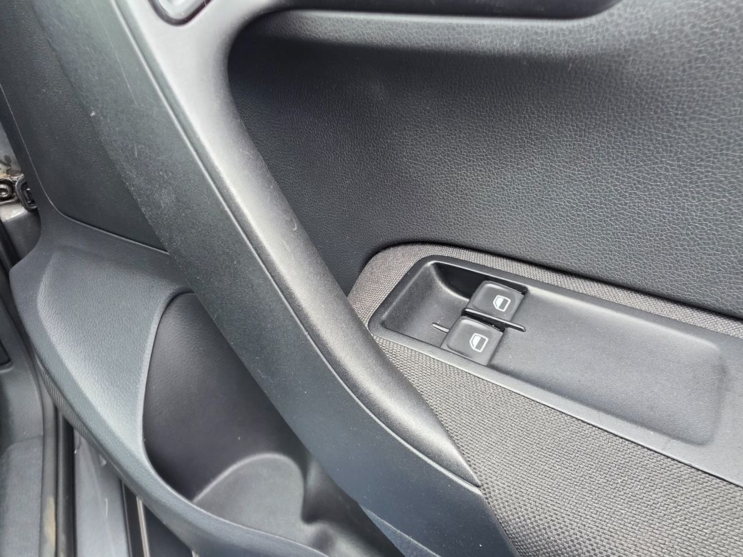 2016 Volkswagen Polo