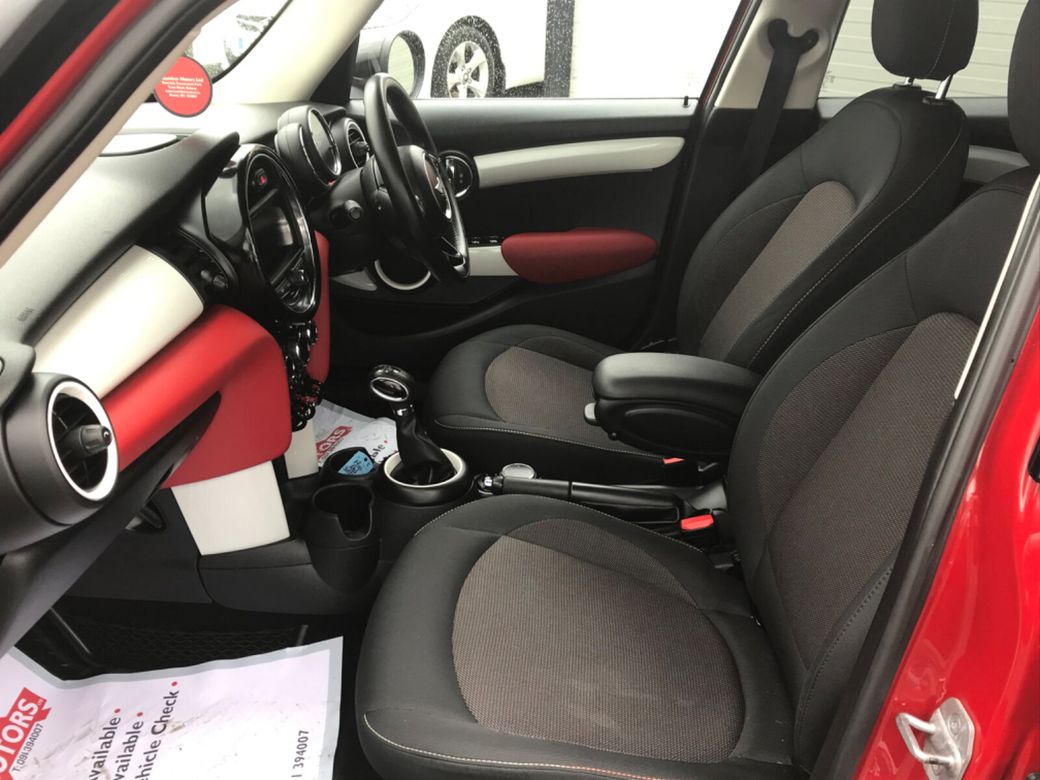2017 Mini Cooper