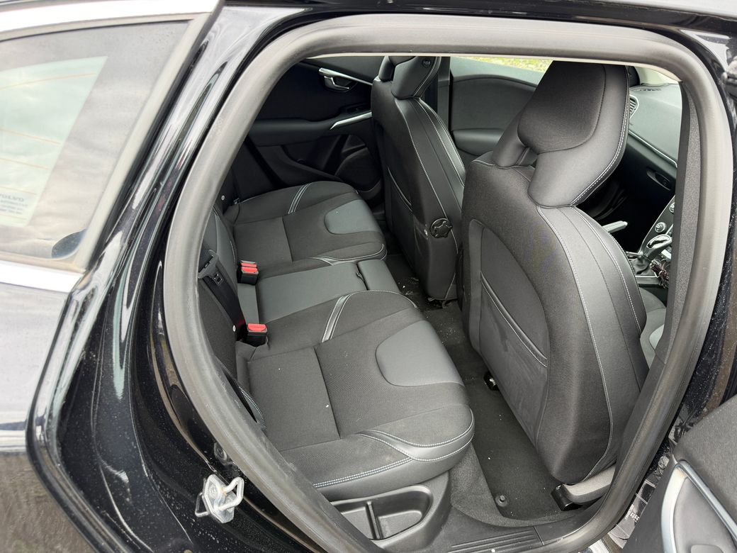 2014 Volvo V40