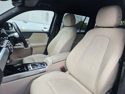 2025 Mercedes-Benz GLB Class